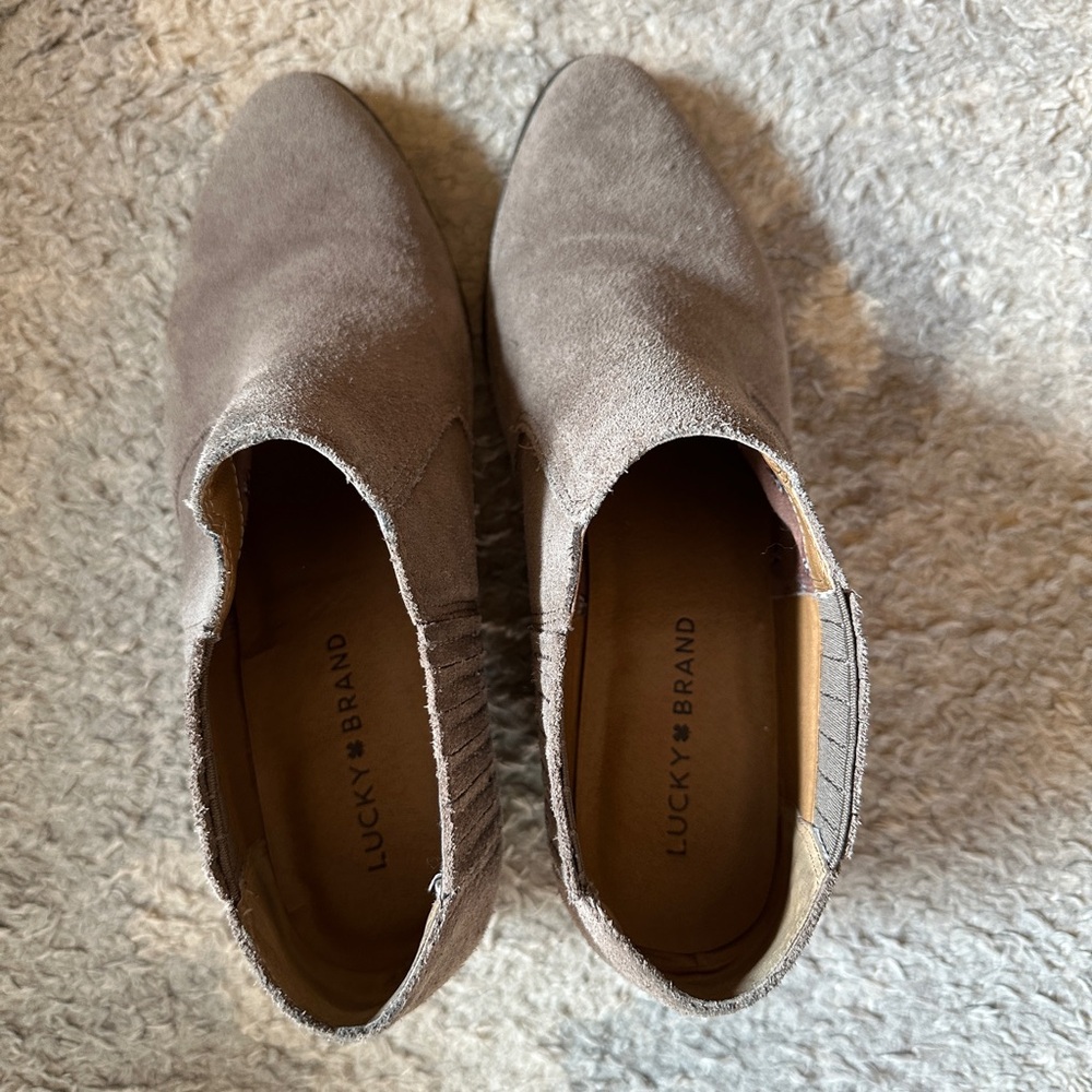 Lucky Brand Taupe Suede Booties